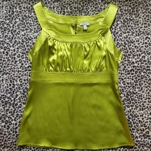 Cache Lime Green Fitted Satin Sleeveless Tank Top Blouse Shell, Size Medium, EUC